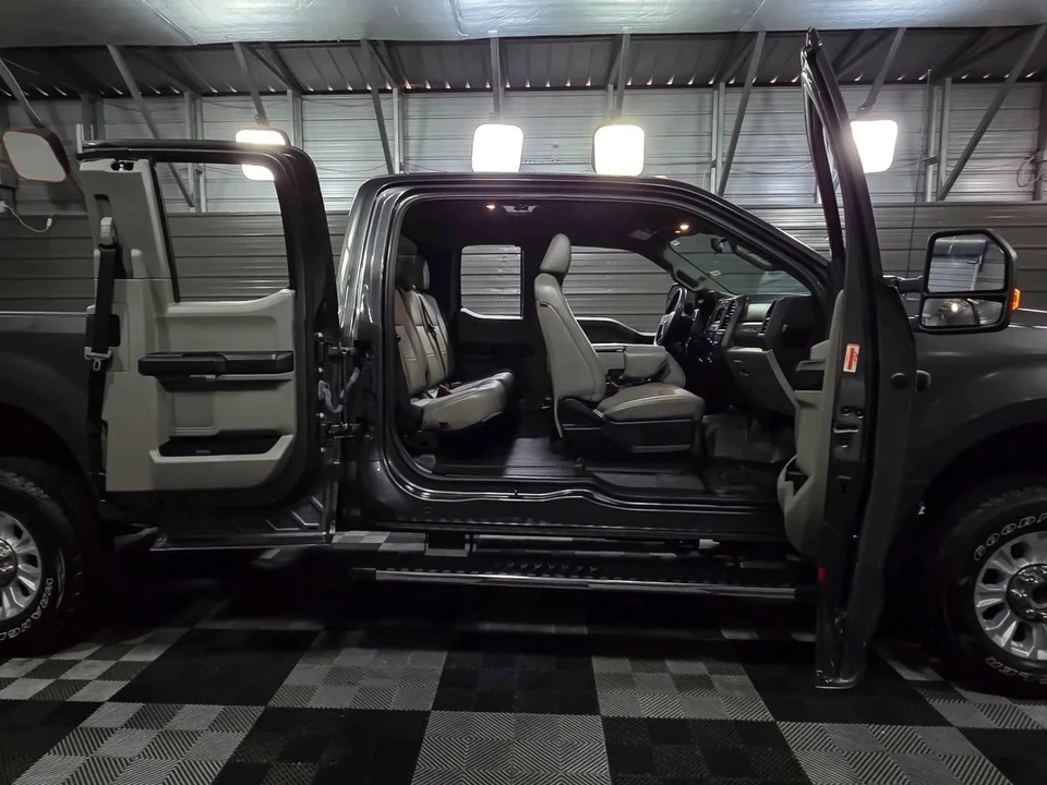2020 Ford Super Duty 5th Gen - Image 20 of 21