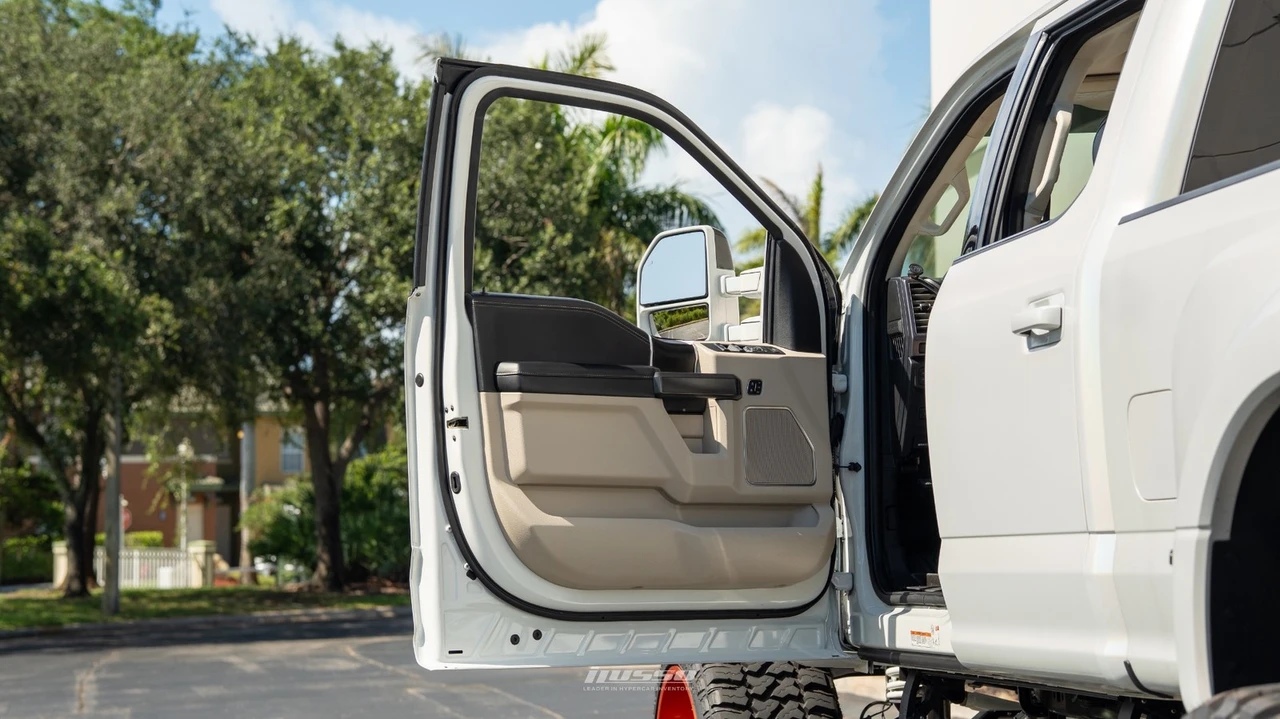 2020 Ford Super Duty 4th Gen - Image 28 of 31