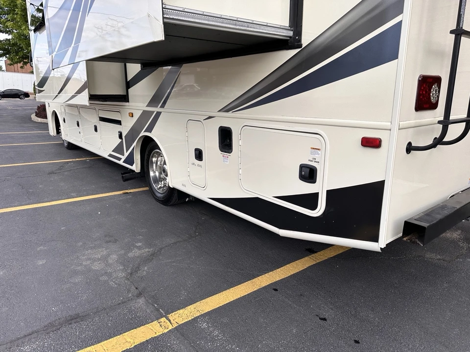 2020 Ford F-Series - Image 5 of 31