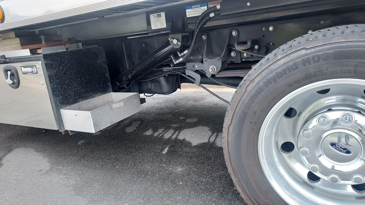 2020 Ford Super Duty 4th Gen - Image 4 of 12