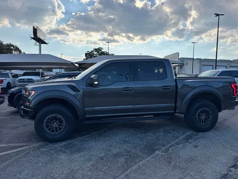 2020 Ford F-150 Raptor