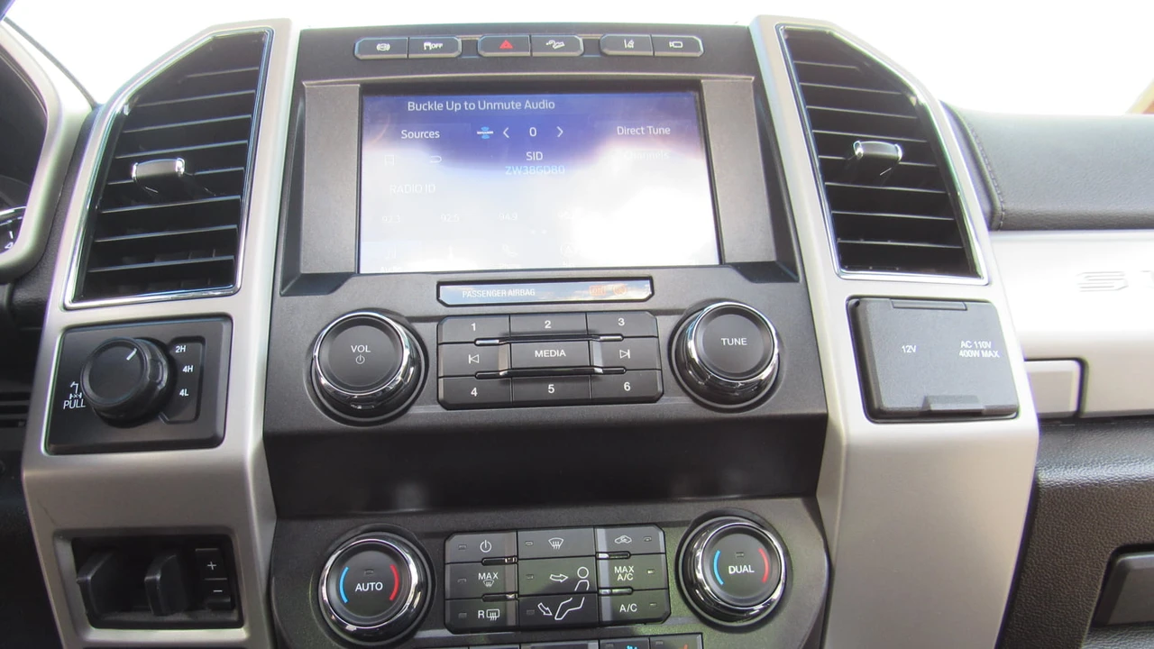 2020 Ford Super Duty 4th Gen - Image 28 of 31