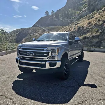 2020 Ford F350 Super Duty Crew Cab Lariat