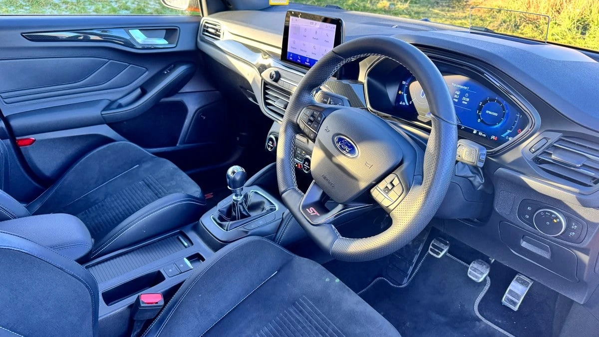 2020 Ford Focus 4th Gen - Image 13 of 30