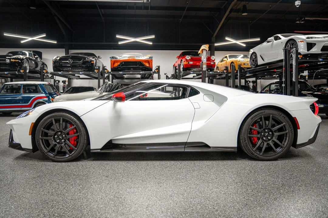 2020 Ford GT 2nd Gen - Image 6 of 21