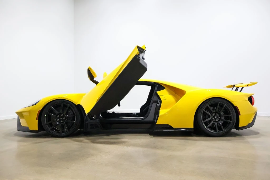 2020 Ford GT 2nd Gen - Image 17 of 24