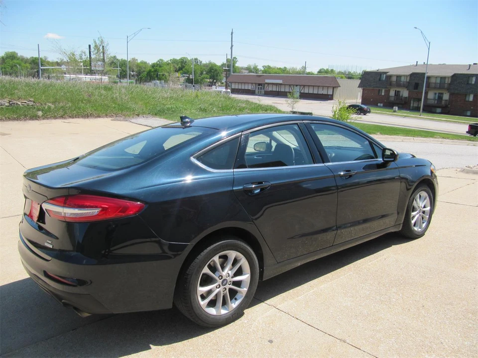 2020 Ford Fusion 2nd Gen - Image 4 of 25