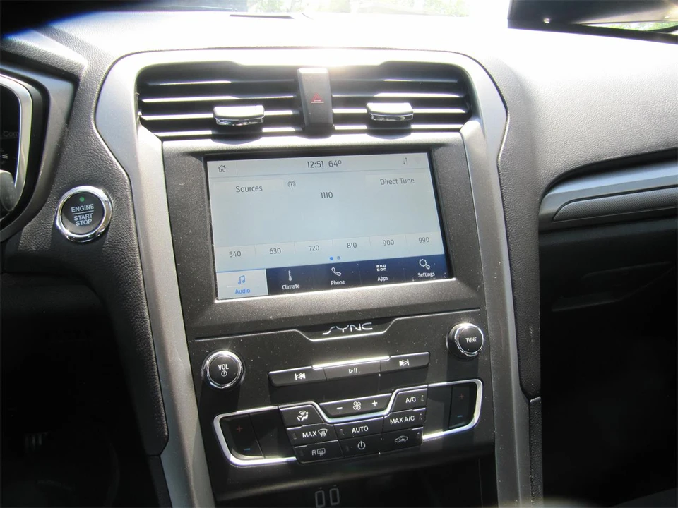 2020 Ford Fusion 2nd Gen - Image 15 of 25