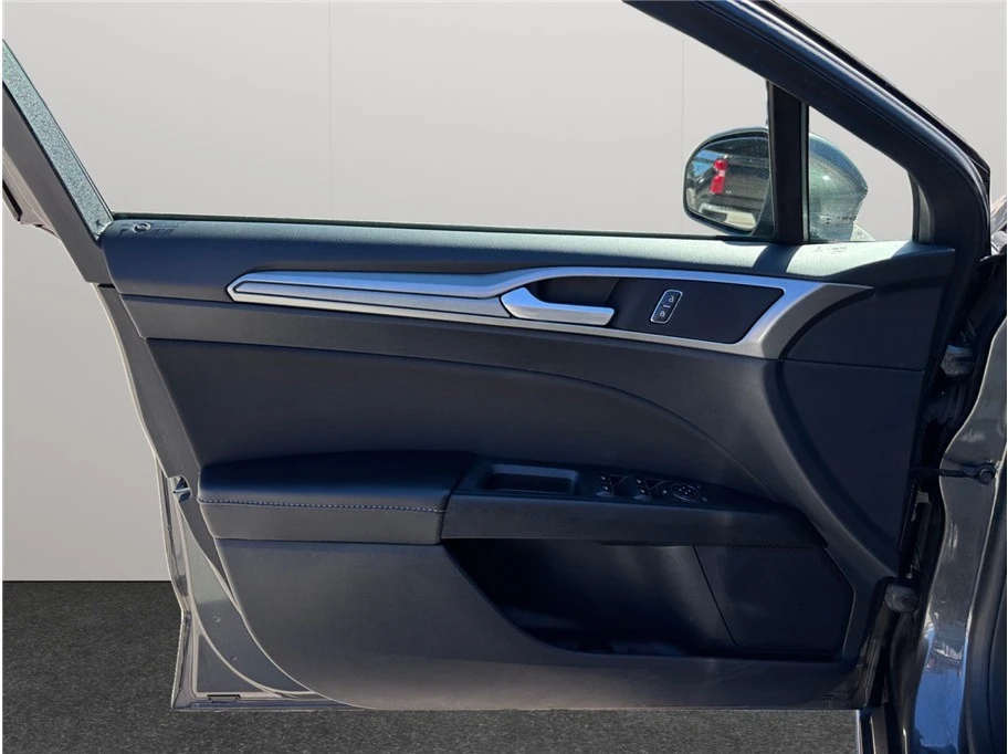2020 Ford Fusion 2nd Gen - Image 19 of 21