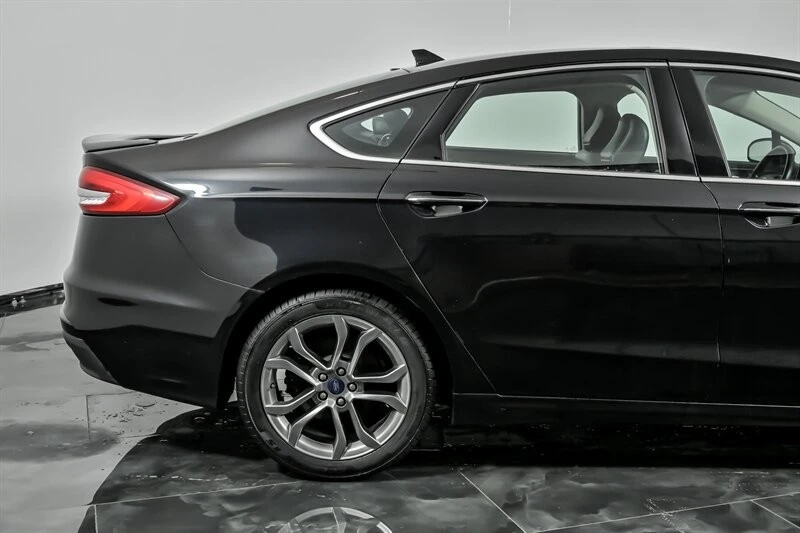2020 Ford Fusion 2nd Gen - Image 11 of 12