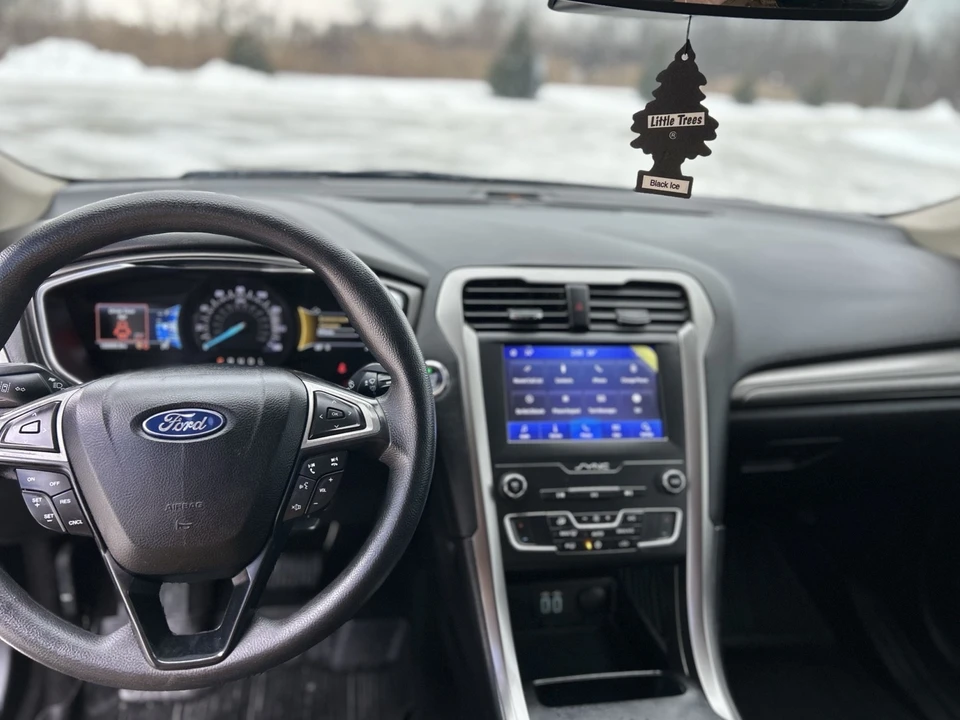 2020 Ford Fusion 2nd Gen - Image 10 of 13