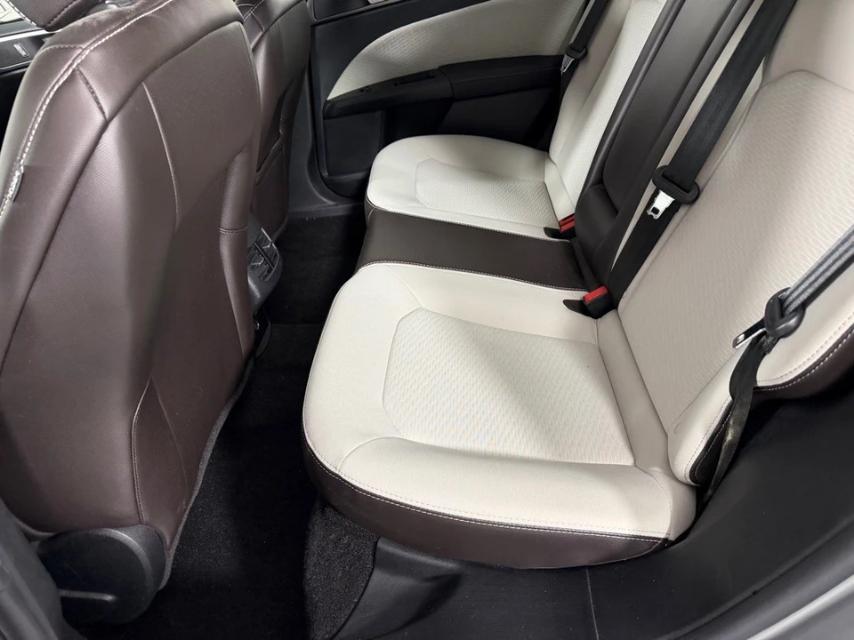2020 Ford Fusion 2nd Gen - Image 18 of 21