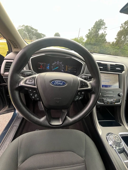 2020 Ford Fusion 2nd Gen - Image 13 of 15