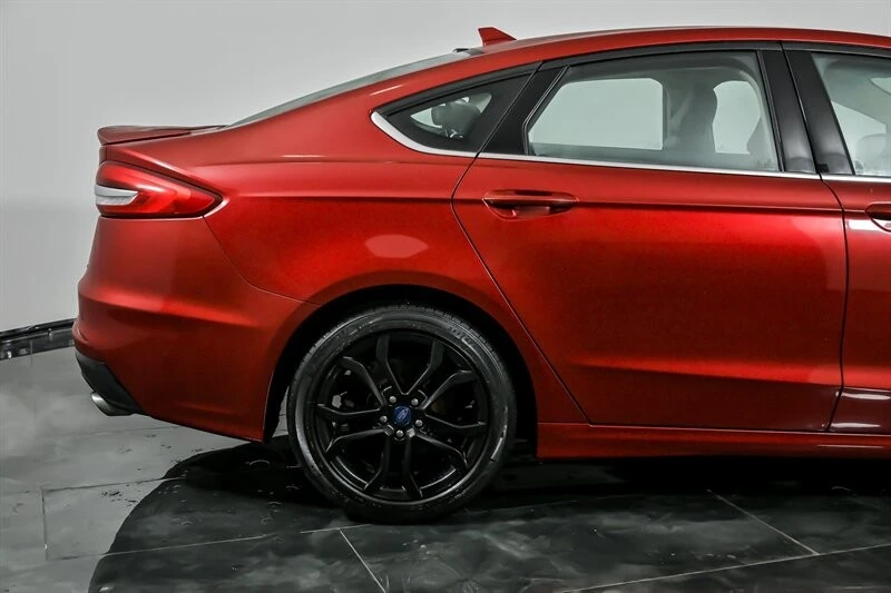 2020 Ford Fusion 2nd Gen - Image 11 of 12