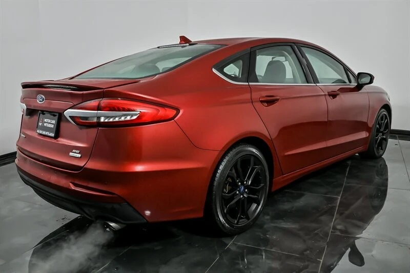 2020 Ford Fusion 2nd Gen - Image 10 of 12