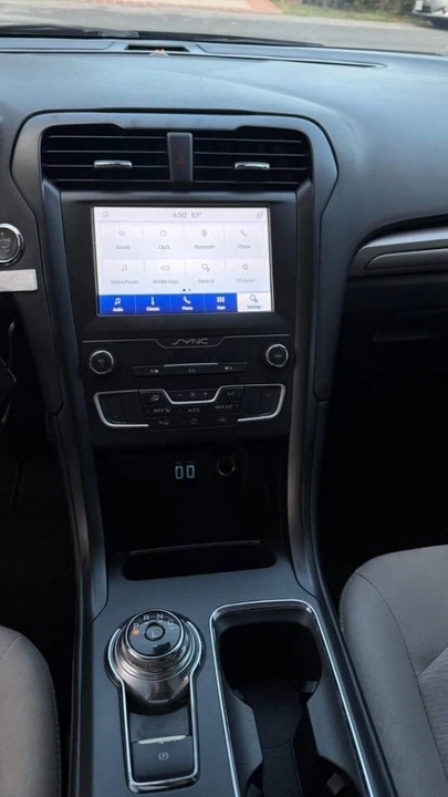 2020 Ford Fusion 2nd Gen - Image 11 of 12