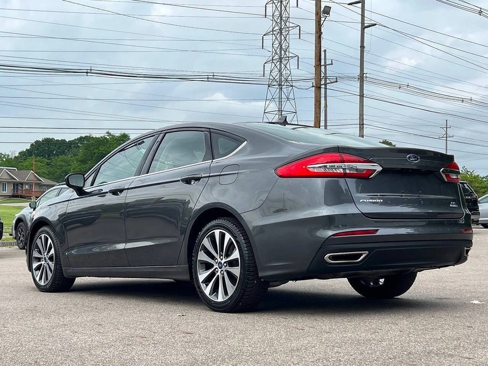 2020 Ford Fusion 2nd Gen - Image 18 of 21
