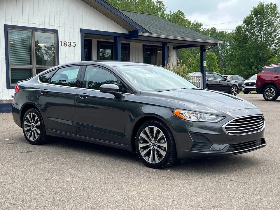 2020 Ford Fusion 2nd Gen - Image 15 of 21