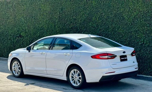 2020 Ford Fusion 2nd Gen - Image 16 of 31