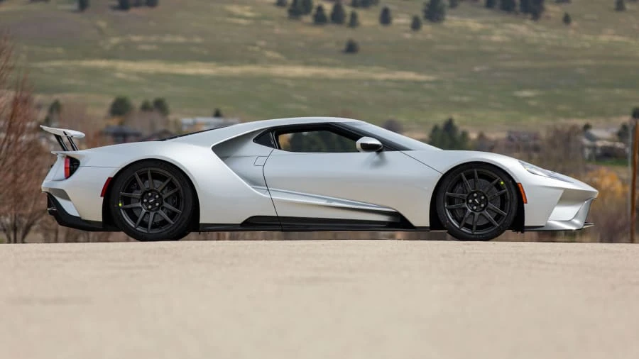 2020 Ford GT 2nd Gen - Image 2 of 31