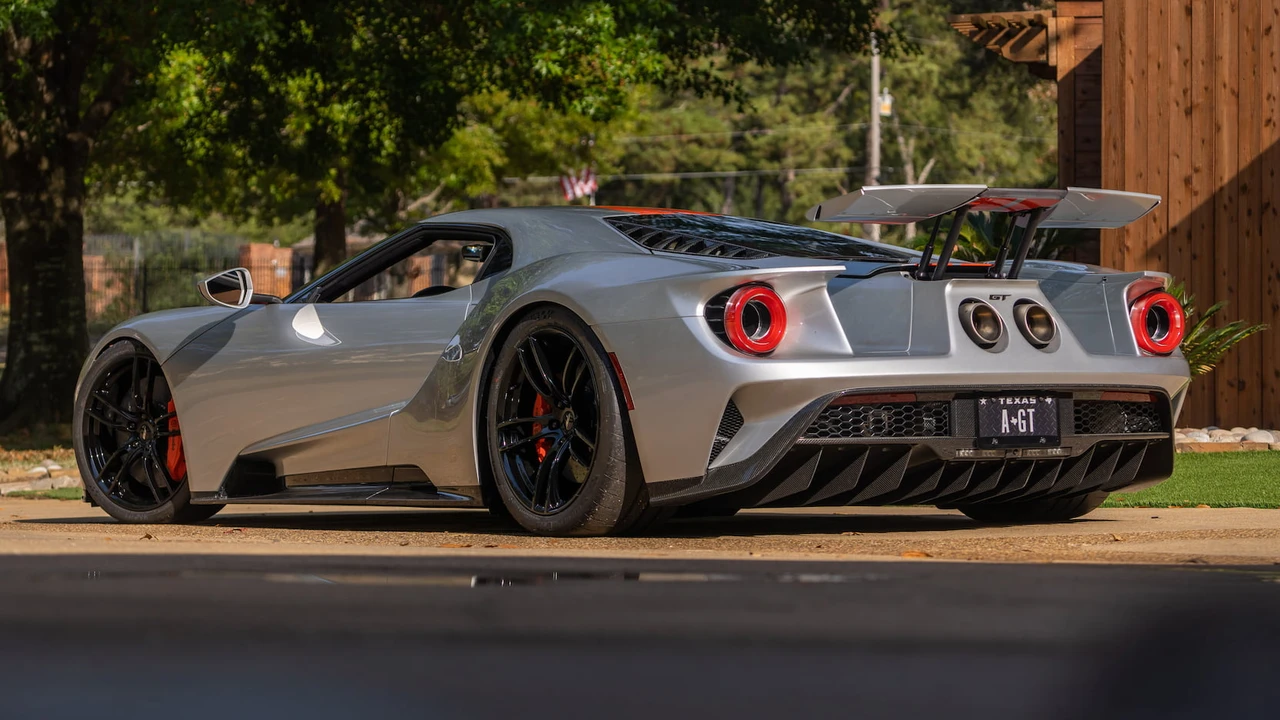 2020 Ford GT 2nd Gen - Image 3 of 31