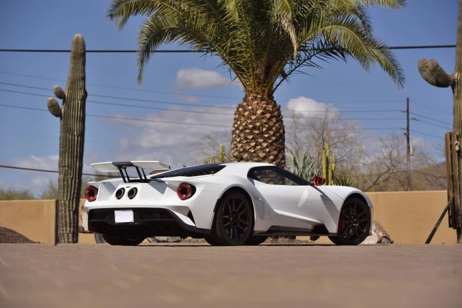 2020 Ford GT 2nd Gen - Image 16 of 31