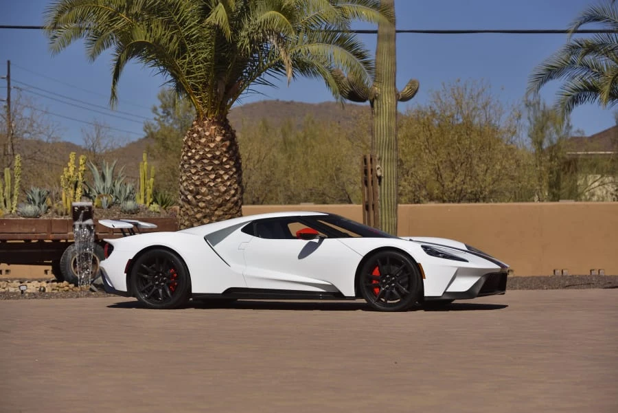 2020 Ford GT 2nd Gen - Image 2 of 31