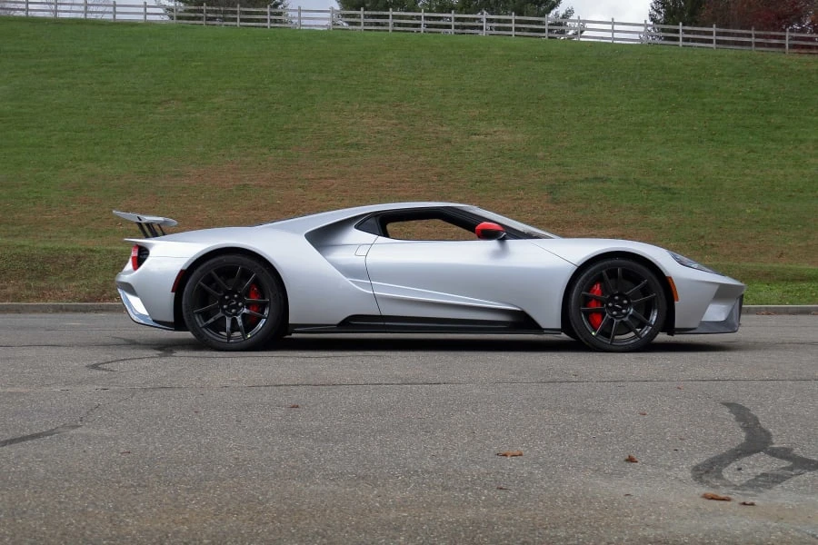 2020 Ford GT 2nd Gen - Image 2 of 31