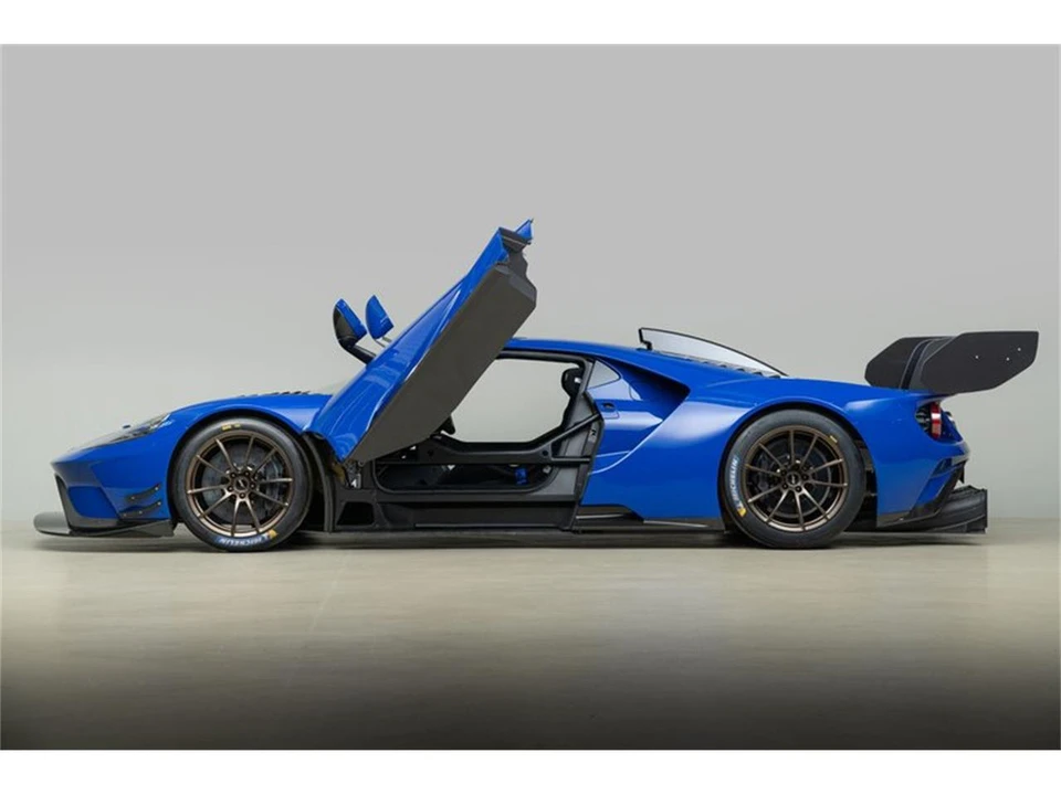 2020 Ford GT 2nd Gen - Image 16 of 31