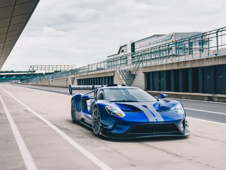 2020 Ford GT 2nd Gen - Image 2 of 31