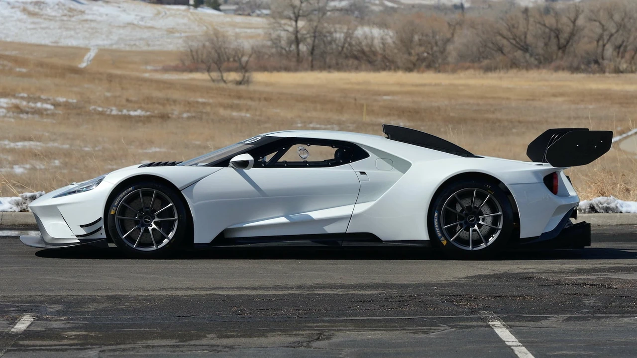 2020 Ford GT 2nd Gen - Image 27 of 27