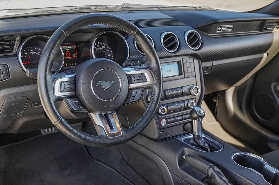 2020 Ford S550 Mustang - Image 9 of 20