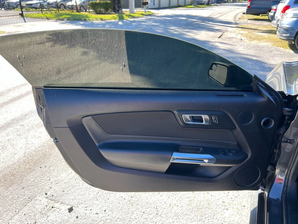 2020 Ford S550 Mustang - Image 14 of 26