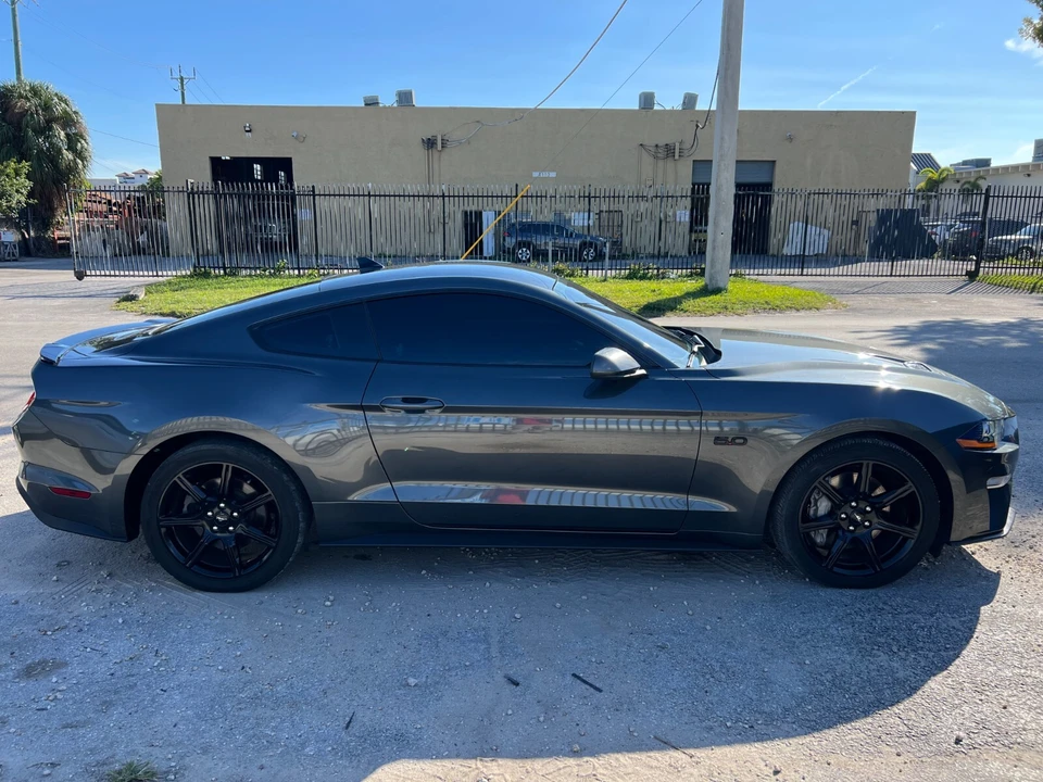 2020 Ford S550 Mustang - Image 9 of 26