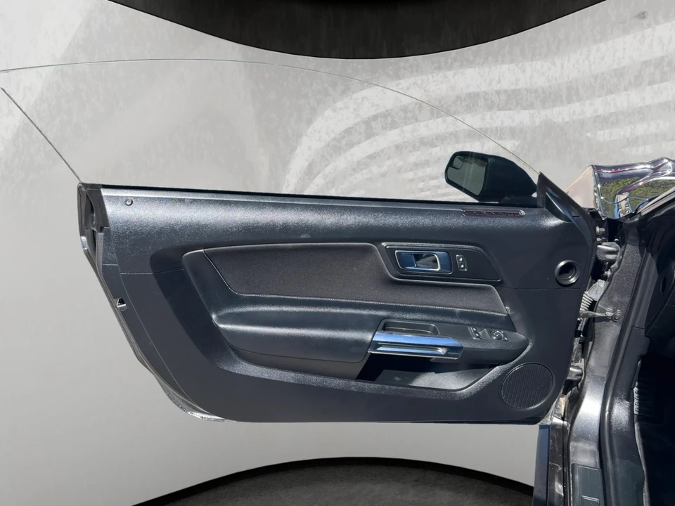2020 Ford S550 Mustang - Image 12 of 31