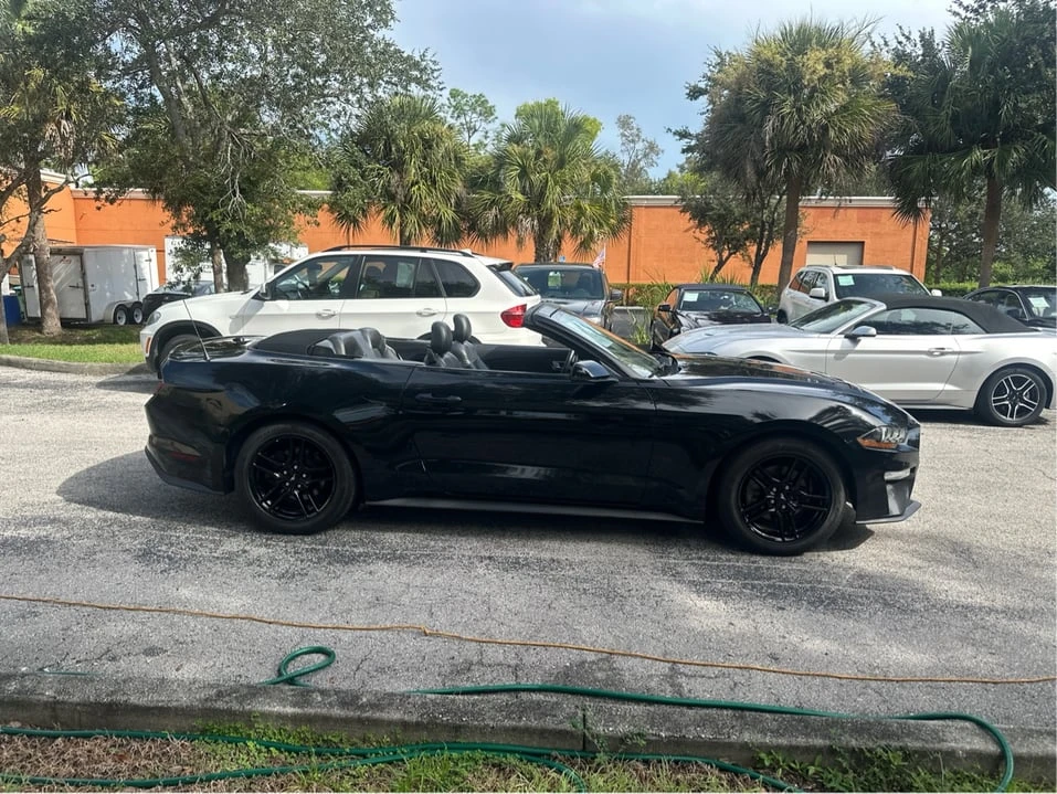 2020 Ford S550 Mustang - Image 2 of 20