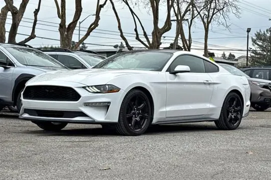 2020 Ford Mustang EcoBoost