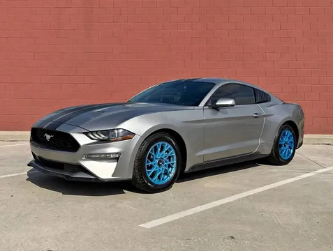 2020 Ford Mustang EcoBoost Coupe 2D