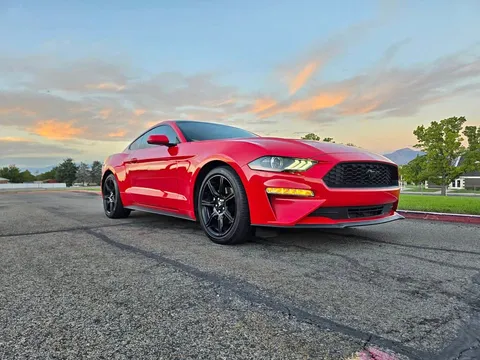 2020 Ford Mustang EcoBoost Coupe 2D