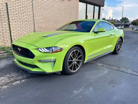 2020 Ford Mustang EcoBoost Coupe 2D