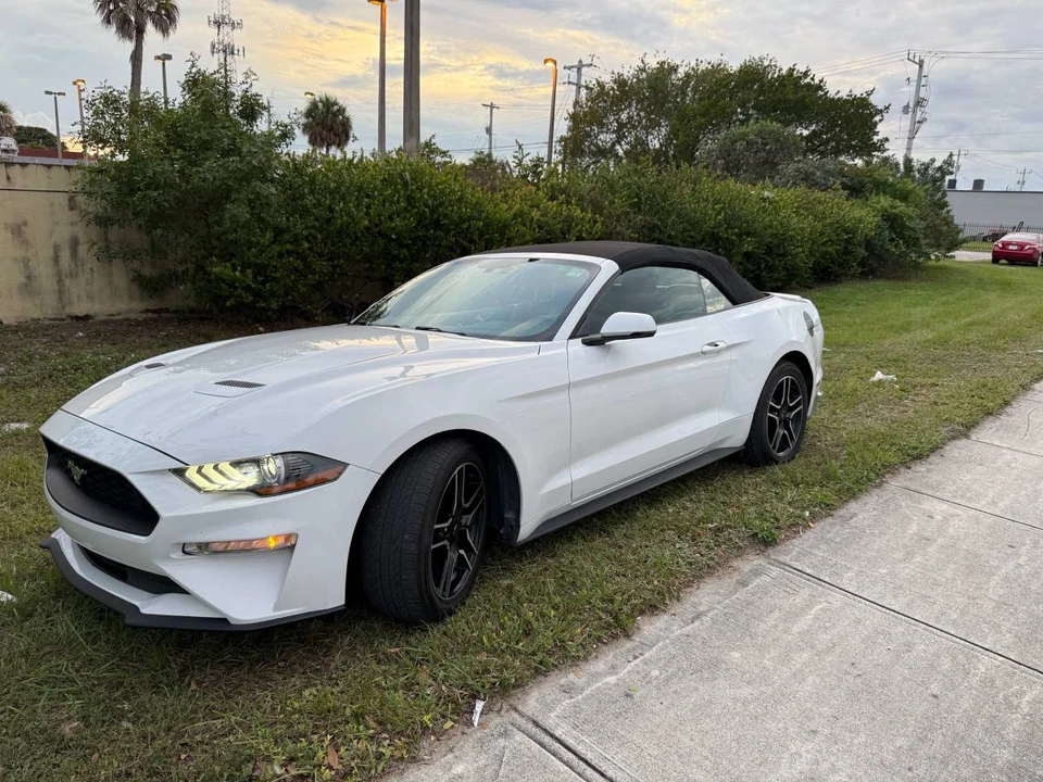 2020 Ford S550 Mustang - Image 2 of 22