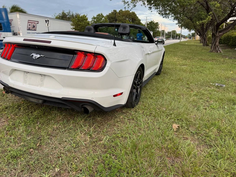 2020 Ford S550 Mustang - Image 8 of 22