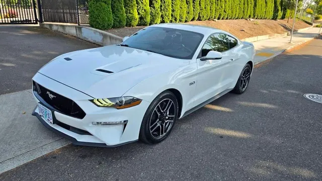 2020 Ford Mustang GT Premium 2dr Fastback