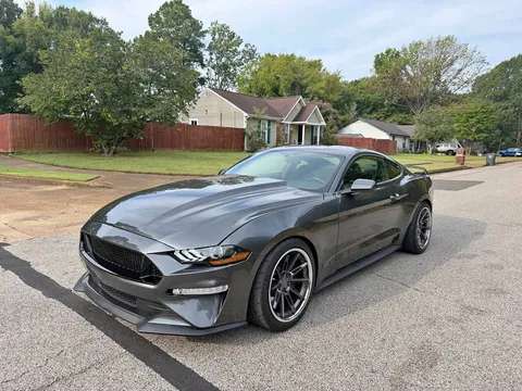 2020 Ford Mustang Premium Coupe 2D