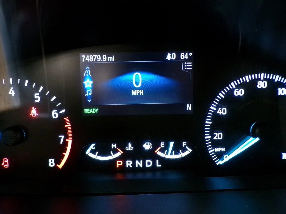 2020 Ford Explorer 6th Gen - Image 15 of 16