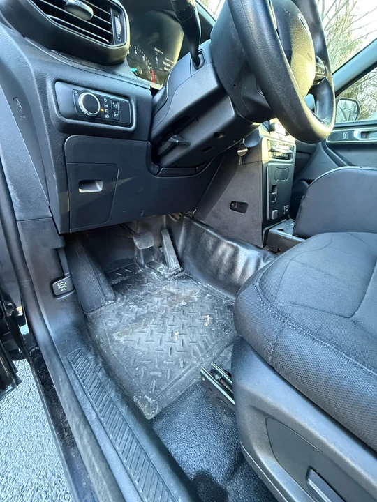 2020 Ford Explorer 6th Gen - Image 16 of 16