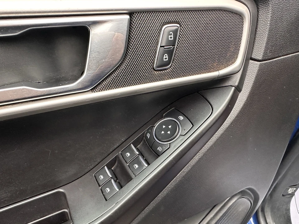 2020 Ford Explorer 6th Gen - Image 18 of 21