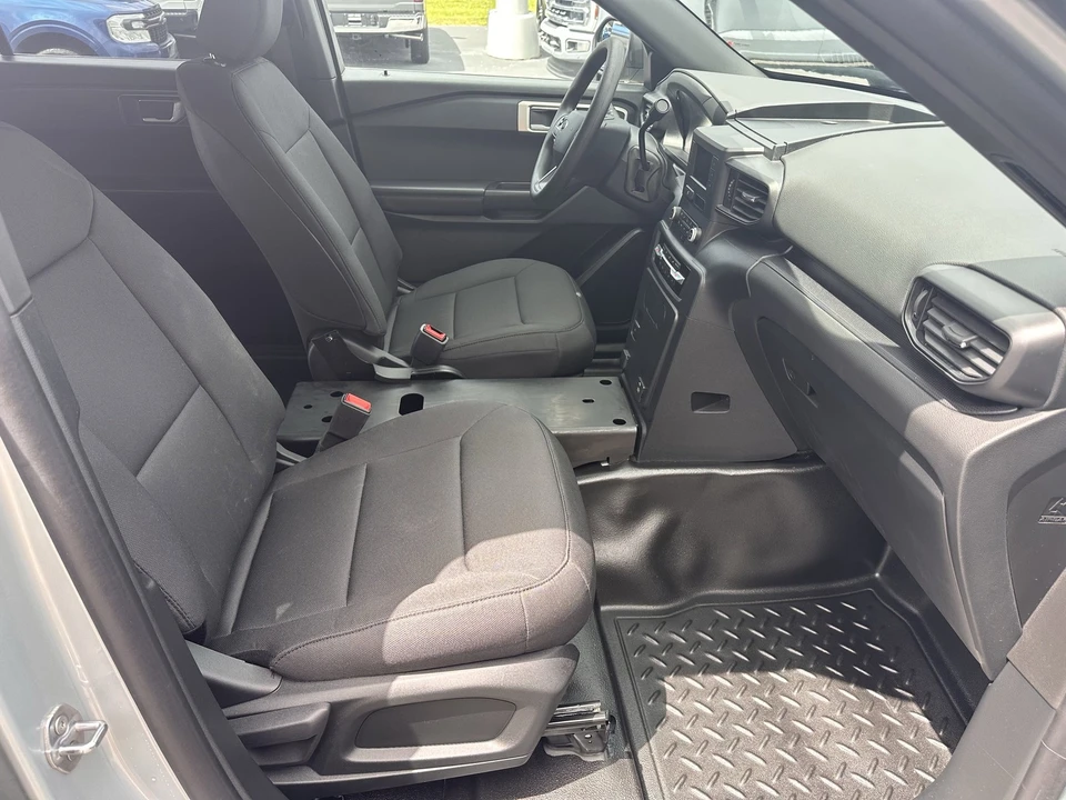 2020 Ford Explorer 6th Gen - Image 14 of 27