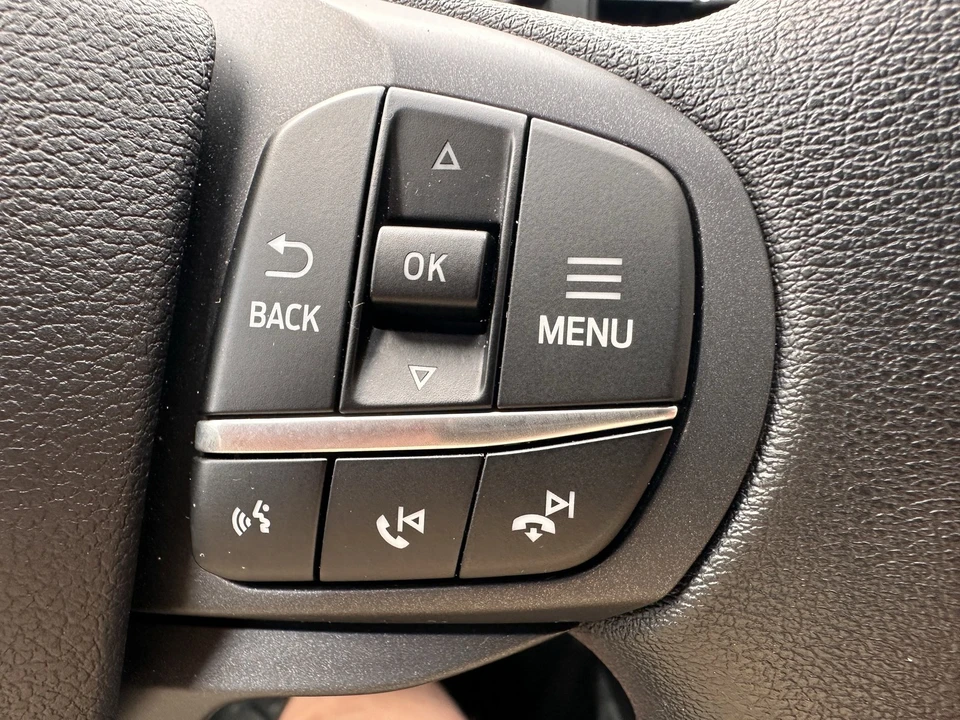 2020 Ford Explorer 6th Gen - Image 21 of 27