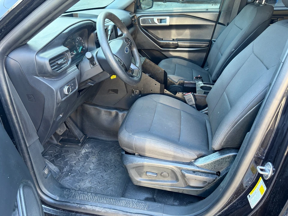 2020 Ford Explorer 6th Gen - Image 11 of 16